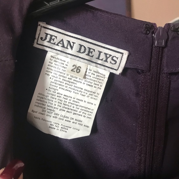 Jean De Lys Mother of the Bride formal dress.  Size 26  Deep Burgundy - Picture 2 of 8